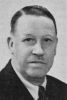 Axel Andersson (f 1898, Söraby), var gift med Jenny fd Hilmer (f 1898, Nättraby) som var barnbarns barnbarn till min farfars farmors morfar Åke Persson (f 1788, Jämjö)