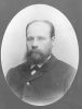Axel O Adell (född 1887 i Betlehem, Västra Harg), barnbarn till farmors farfars mormors syster Stina Maja Övidsdotter (född 1794 i Tägneby, Motala)