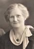 Ester Elisabet Melin (1889-1965), var bagerska, dog i Stockholm, släkt från trakterna kring Alingsås på min morfars (Evert Lennerås) sida