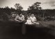 Från vänster Carl-Anders, Christina (Kia) och Per-Jonas, omkring 1933