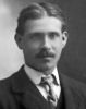 John Andersson (f 1892, Långared), gift med Eva fd Lindberg (f 1891, Magra), dotter till morfars farfars kusin Maja Karlsdotter (f 1847, Magra)