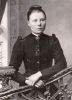 Sofia Andersson fd Jakobsdotter (1873-1965) född i Magra, släkt från trakterna kring Alingsås på morfars (Evert Lennerås) sida, Sofia är ca 20 år på bilden